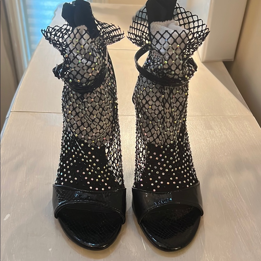 Elegant Black Mesh Women's Heels